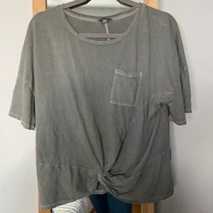 Lucky brand front twist t shirt